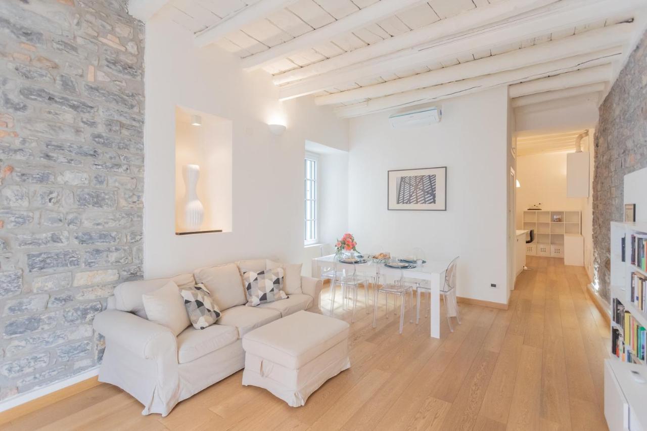 Wine Not Apartment In Como City Centre المظهر الخارجي الصورة
