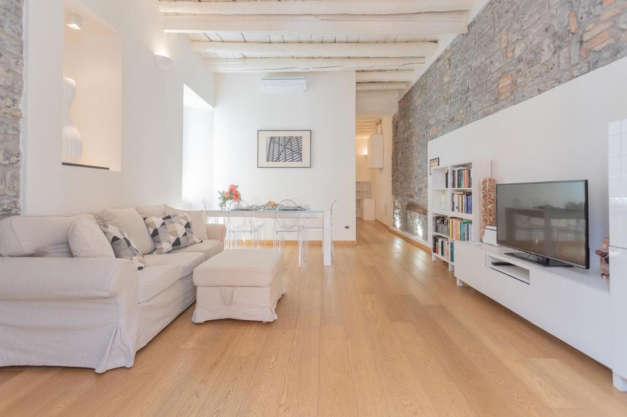 Wine Not Apartment In Como City Centre المظهر الخارجي الصورة