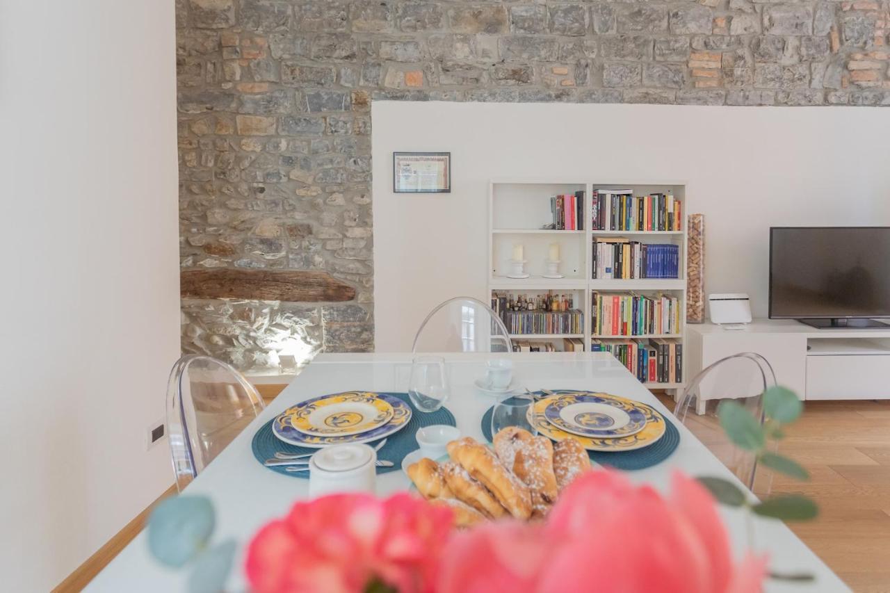 Wine Not Apartment In Como City Centre المظهر الخارجي الصورة