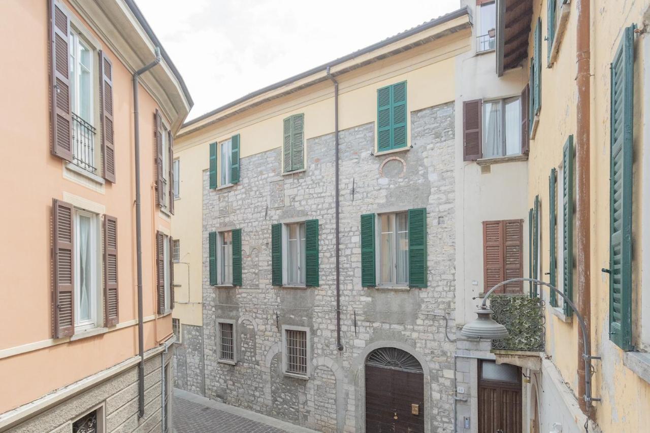 Wine Not Apartment In Como City Centre المظهر الخارجي الصورة
